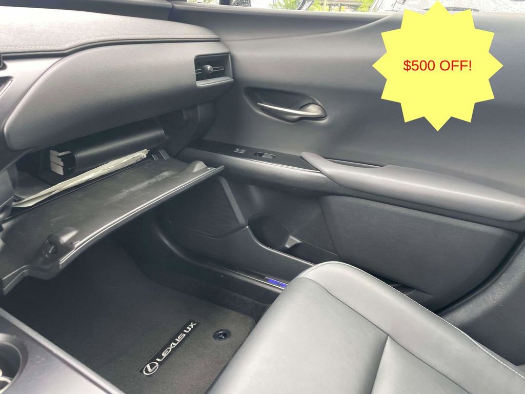 Used 2023 Lexus UX 250h FWD image 34