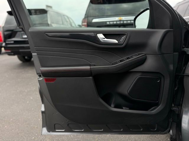 Used 2023 Ford Escape ST-Line w/ Tech Pack #1 image 10