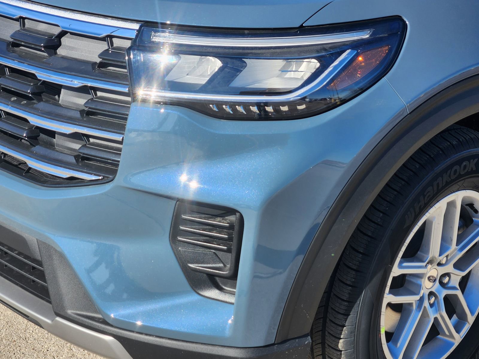 New 2026 Ford Explorer Active image 10