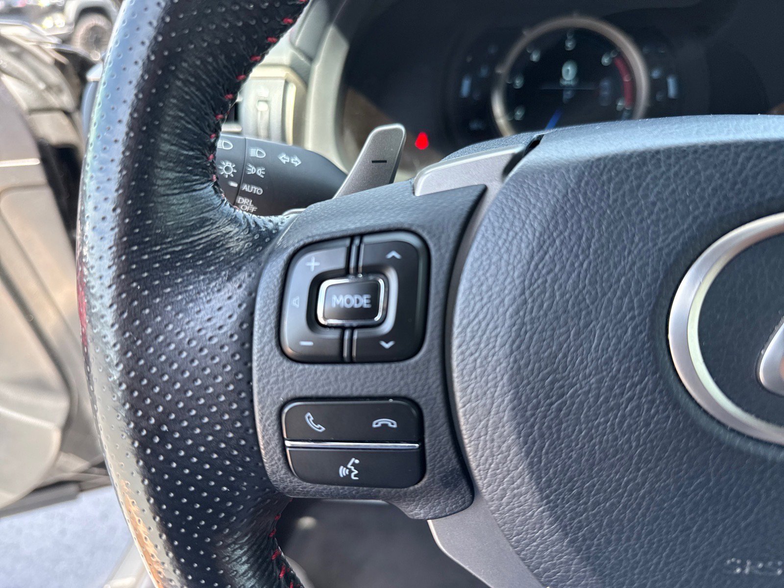 Used 2017 Lexus RC 200t F Sport RWD image 20