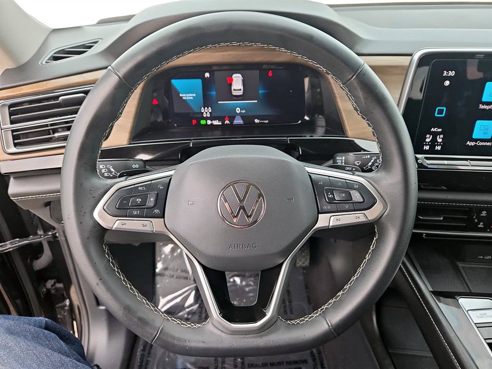 Used 2024 Volkswagen Atlas SE image 14