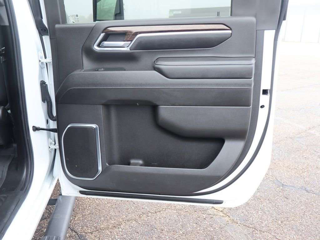 Used 2024 GMC Sierra 2500 SLE w/ SLE Convenience Package image 21