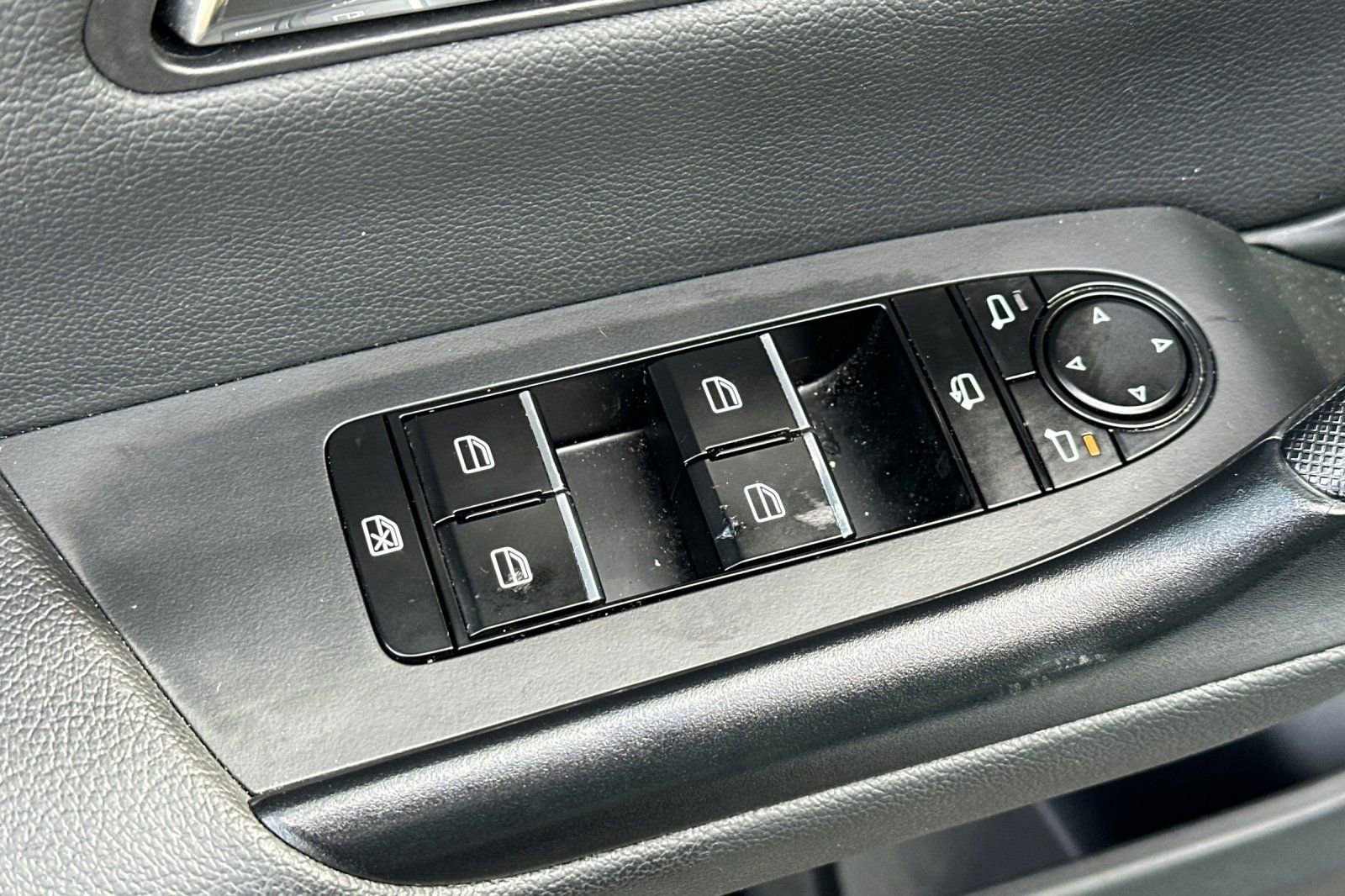 Used 2025 MAZDA CX-50 AWD 2.5 S w/ Premium Plus Pkg image 13