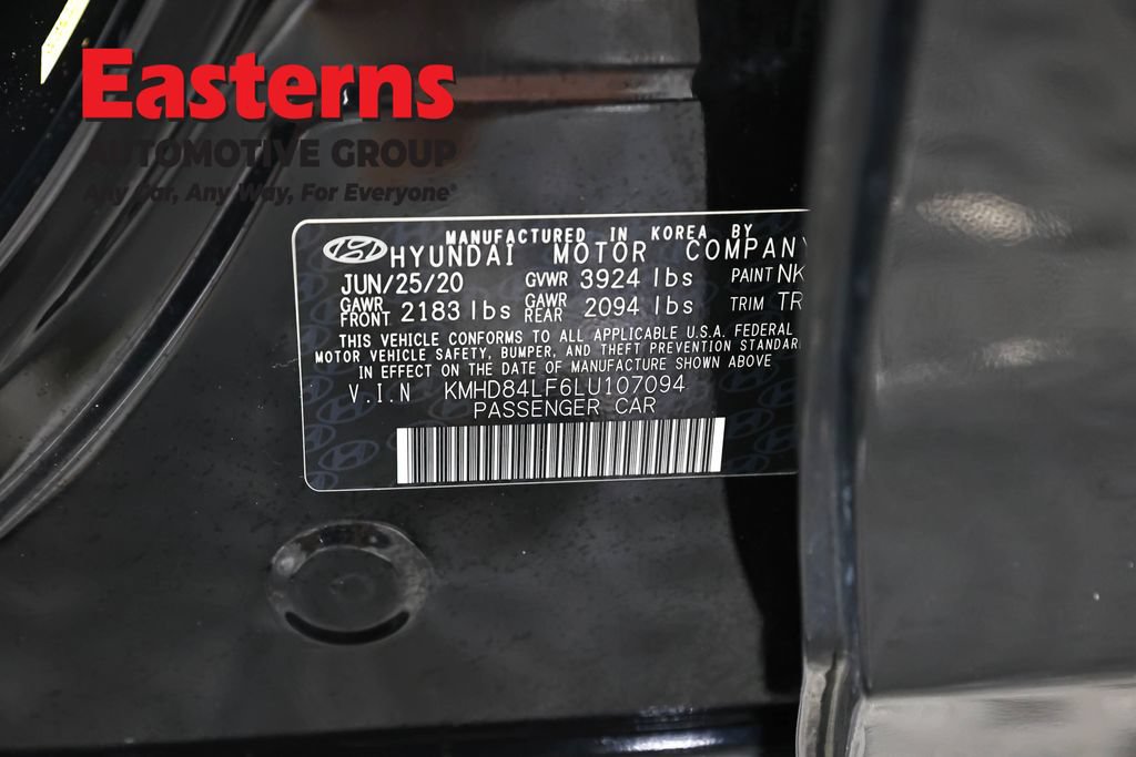 Used 2020 Hyundai Elantra Limited w/ Winter Weather Package FWD image 38
