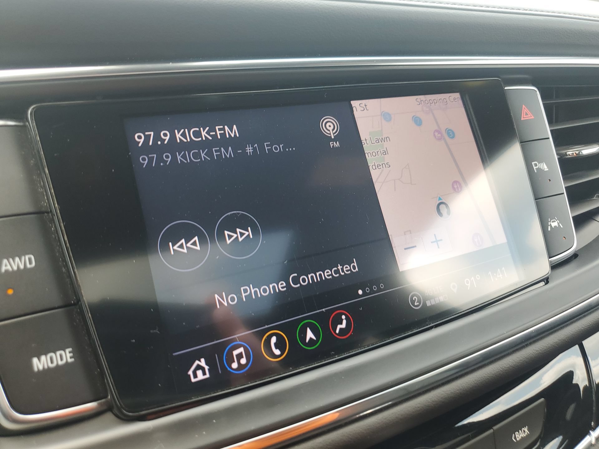 Used 2022 Buick Enclave Avenir w/ Avenir Technology Package AWD/4WD image 21