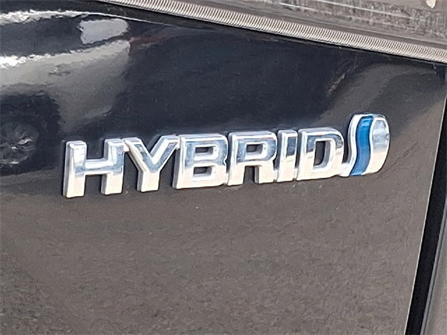 Used 2022 Toyota Highlander XLE AWD/4WD image 31