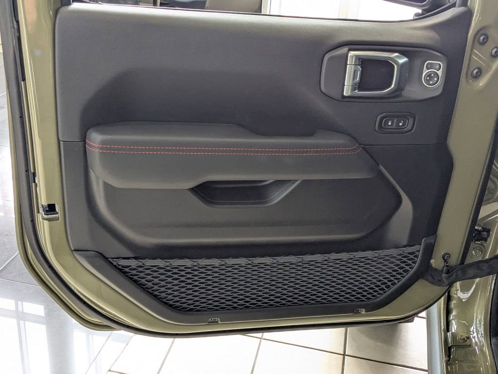 New 2026 Jeep Wrangler Unlimited Rubicon 392 image 13