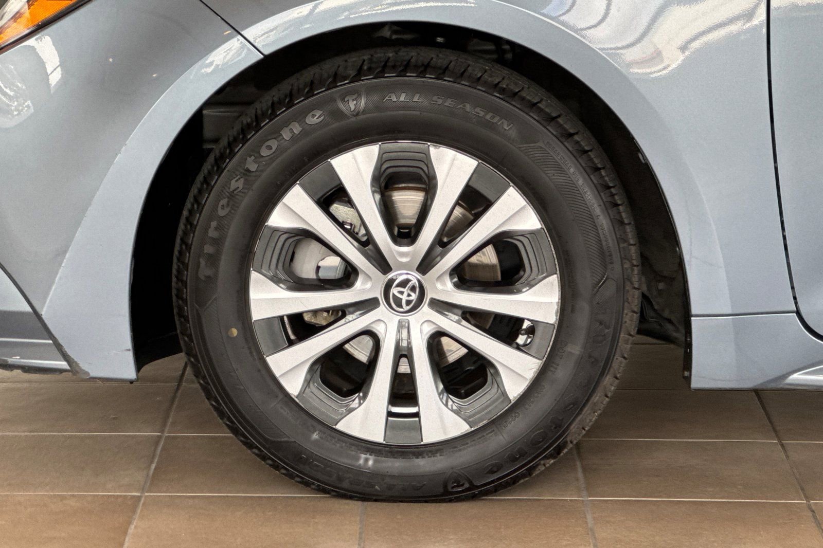 Certified 2021 Toyota Corolla LE FWD image 25