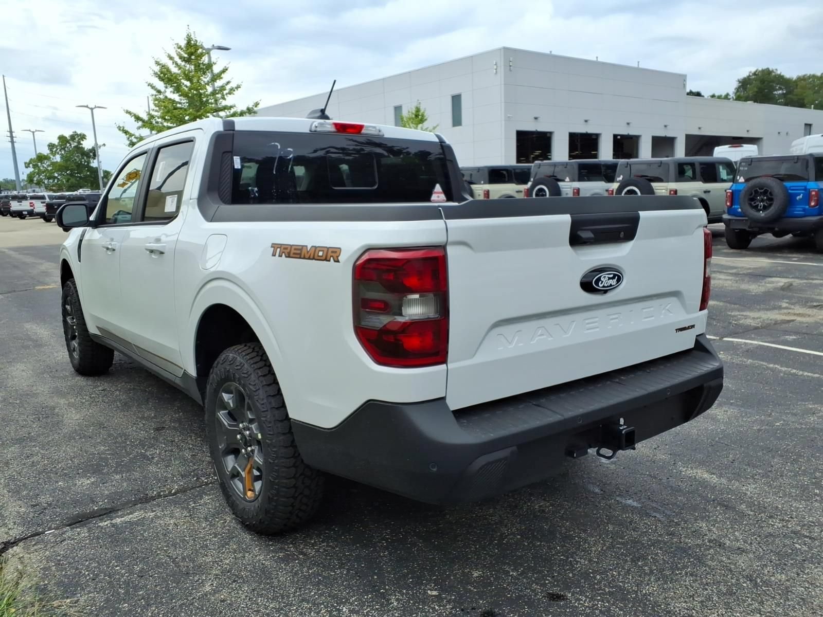 New 2026 Ford Maverick Tremor AWD/4WD image 8