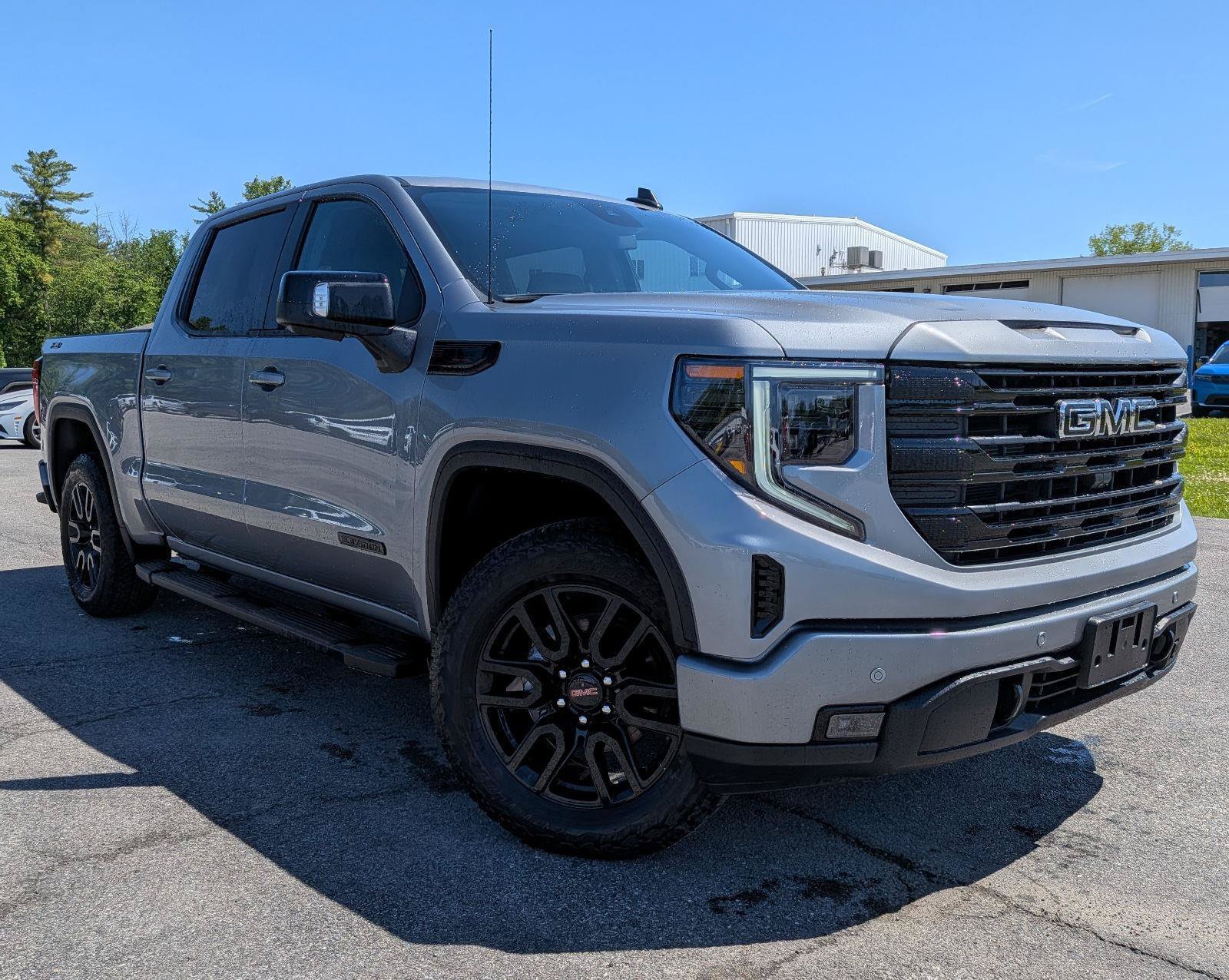 New 2026 GMC Sierra 1500 Elevation w/ Elevation Premium Package AWD/4WD image 1