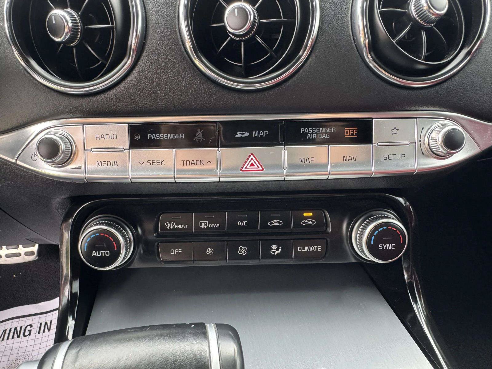 Used 2021 Kia Stinger GT1 RWD image 25