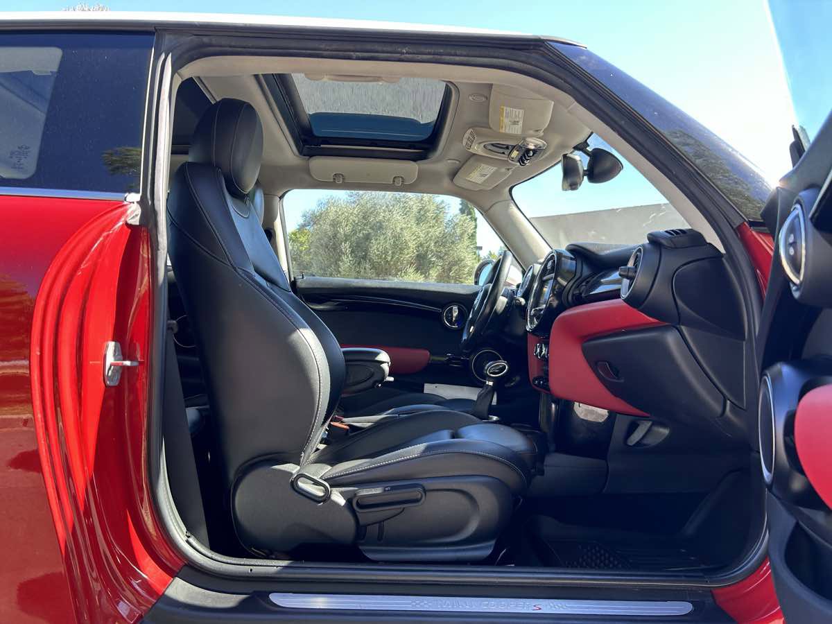 Used 2014 MINI Cooper S FWD image 15