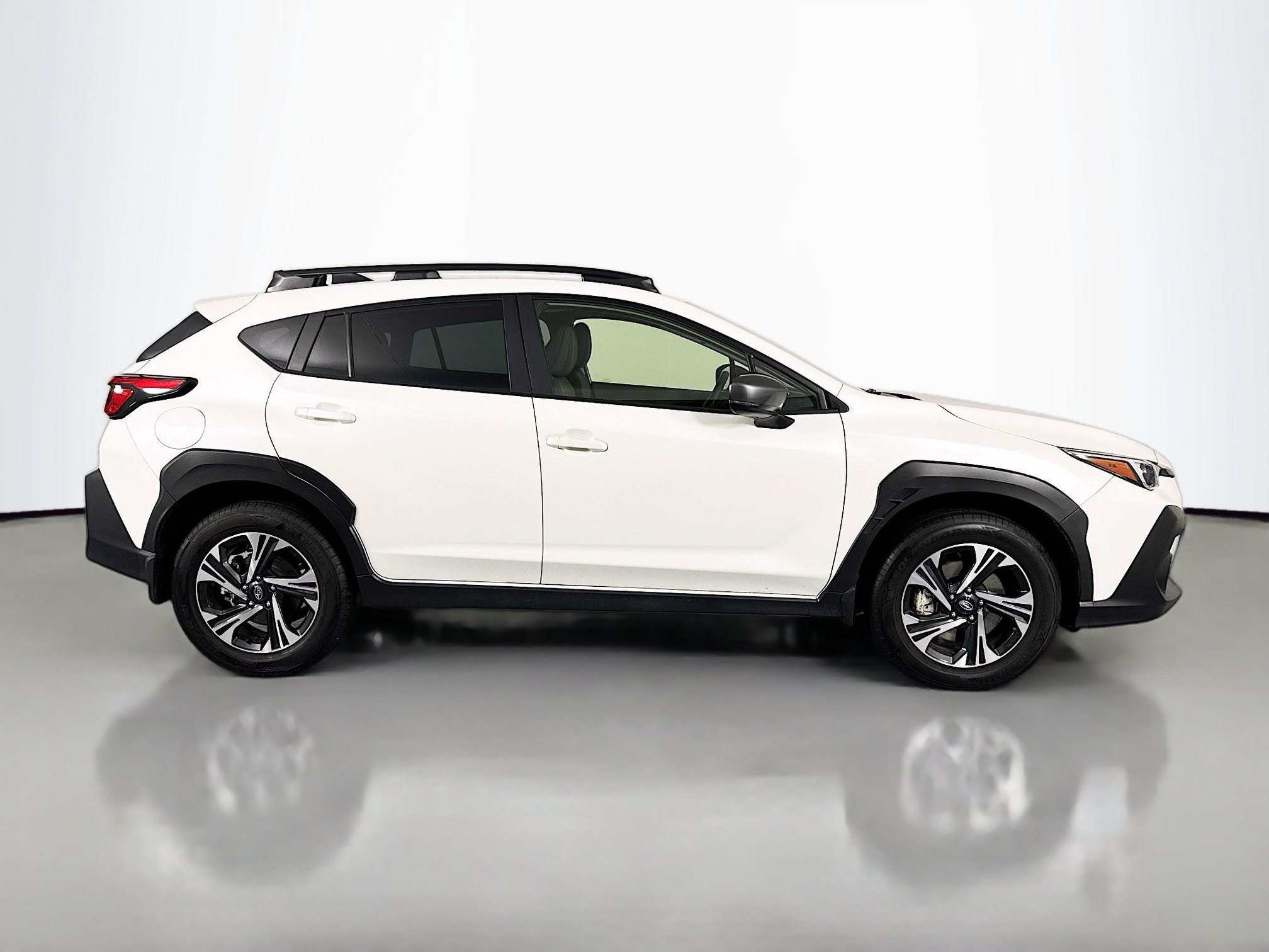 Used 2024 Subaru Crosstrek 2.0i Premium AWD/4WD image 4