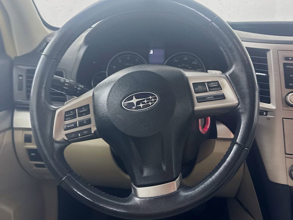 Used 2013 Subaru Outback 2.5i Premium image 12