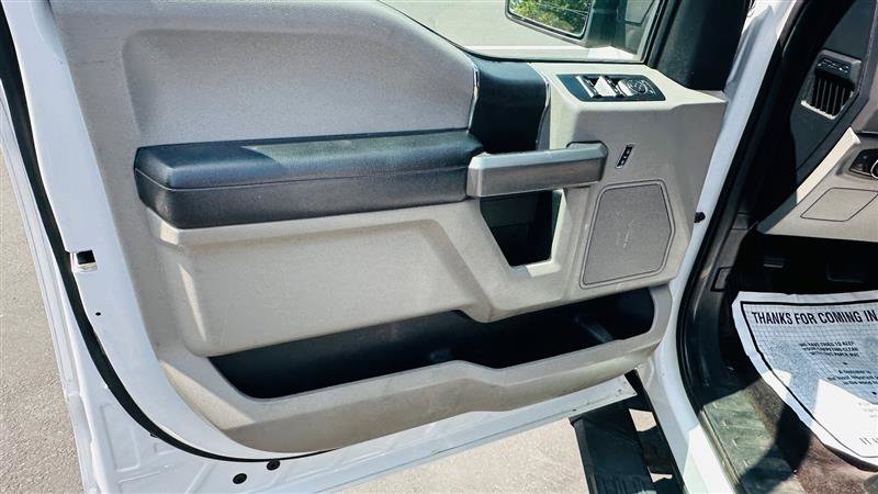 Used 2017 Ford F150 XLT image 10