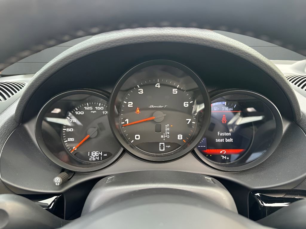 Used 2022 Porsche 718 Boxster image 39