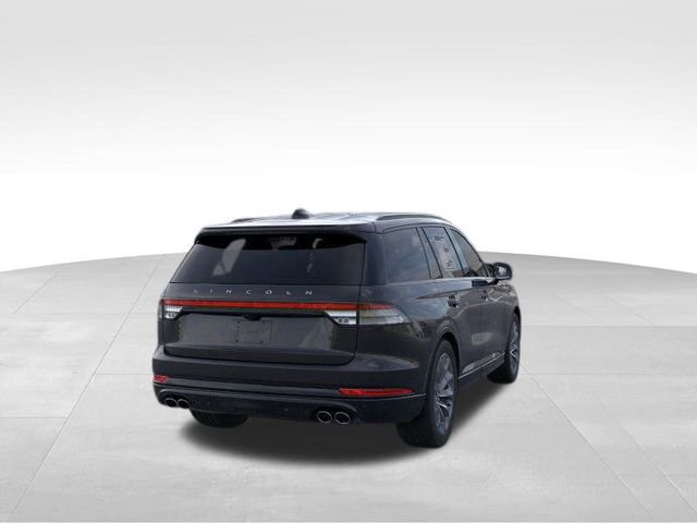 New 2026 Lincoln Aviator AWD w/ Jet Appearance Package image 37