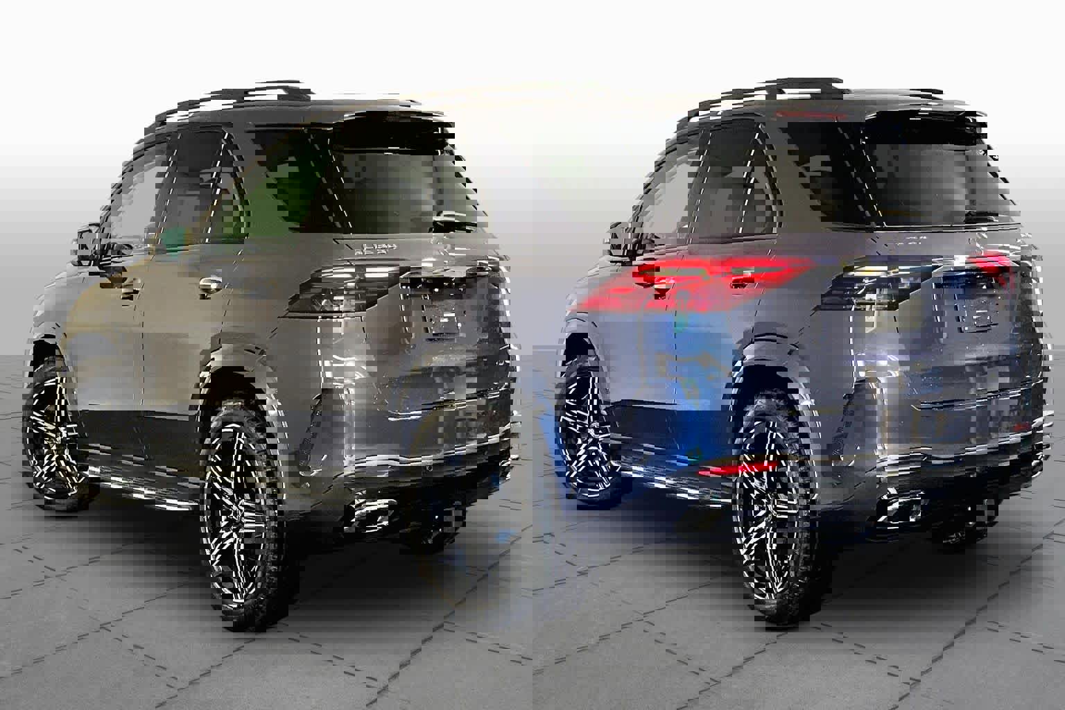 New 2026 Mercedes-Benz GLE 350 4MATIC image 3