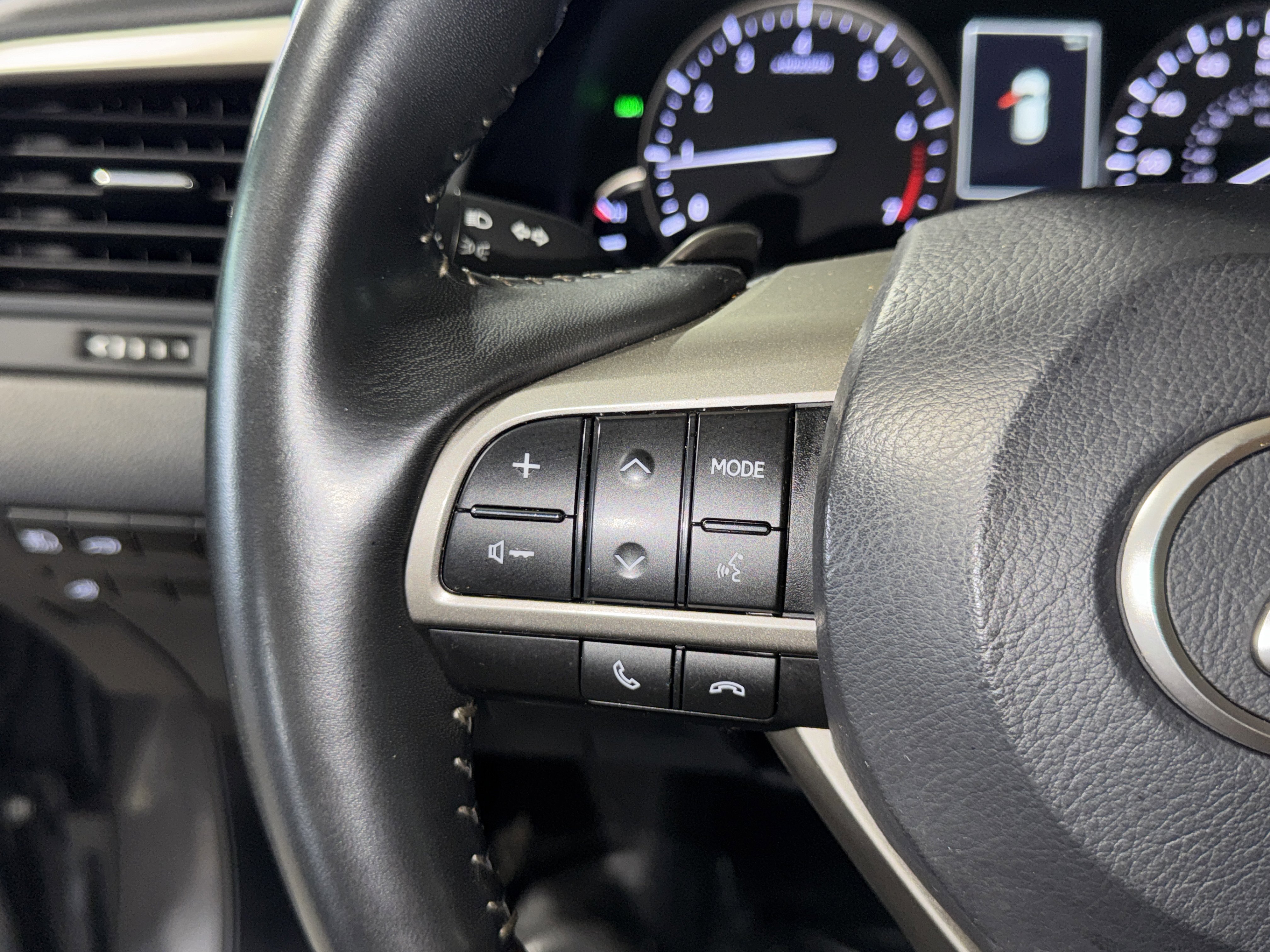 Used 2020 Lexus RX 350 FWD w/ Premium Package image 23