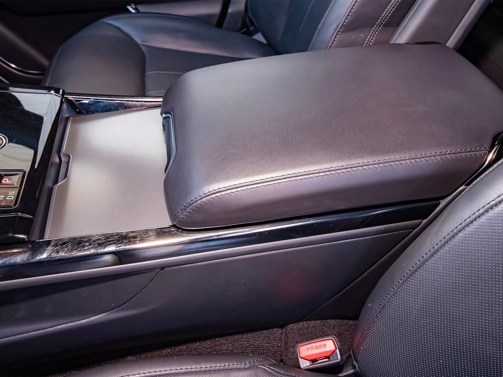 Used 2024 Land Rover Range Rover Sport Dynamic SE image 29