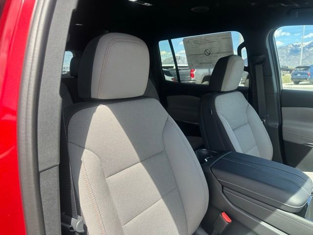 New 2026 Chevrolet Traverse LT w/ LPO, Floor Liner Package AWD/4WD image 18