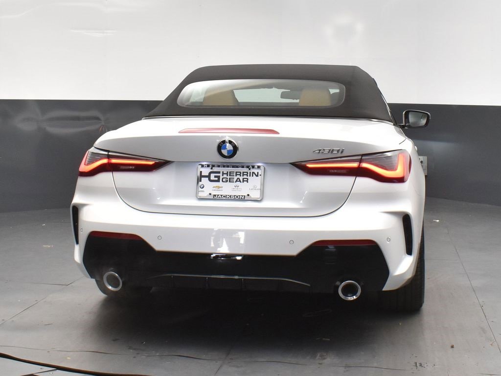 New 2026 BMW 430i Convertible w/ M Sport Package image 7