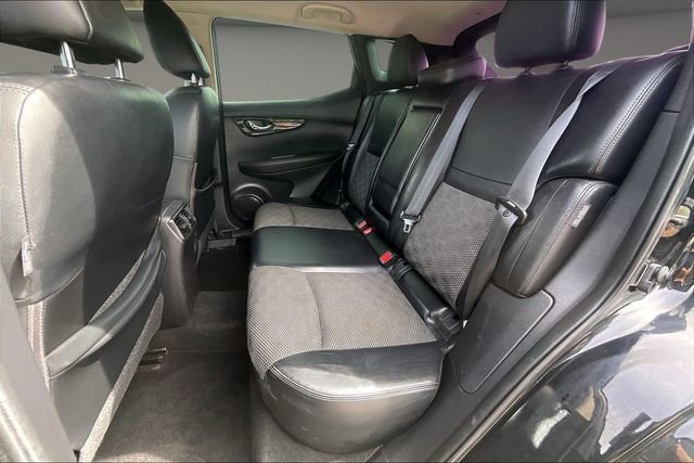 Certified 2021 Nissan Rogue Sport SV w/ Technology Package FWD image 24