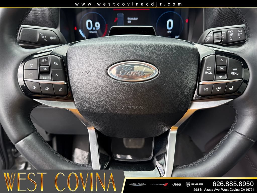 Used 2025 Ford Explorer Platinum w/ LUX Leather Package AWD/4WD image 19