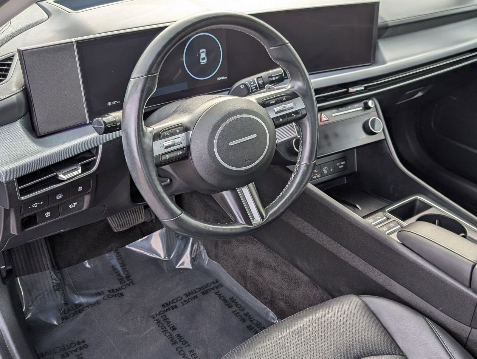 Used 2024 Hyundai Sonata Limited image 4