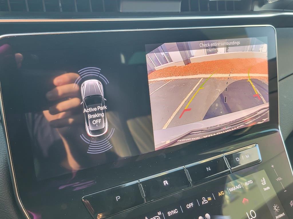 Used 2023 Maserati Grecale GT image 15