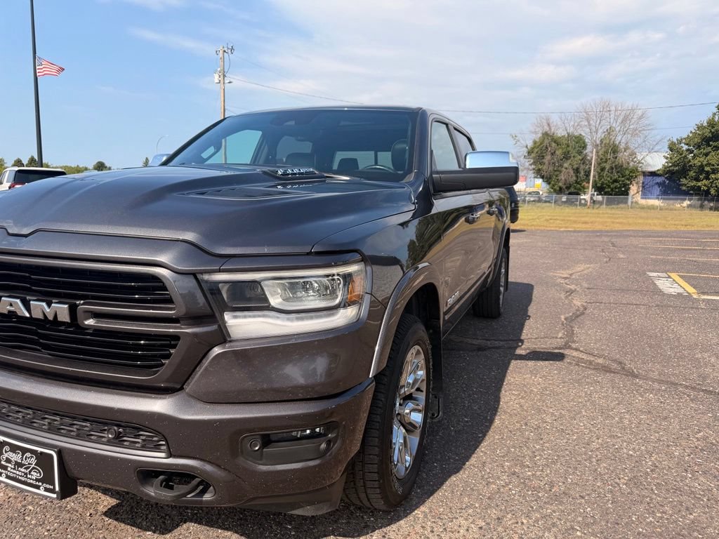 Used 2019 RAM 1500 Laramie AWD/4WD image 16
