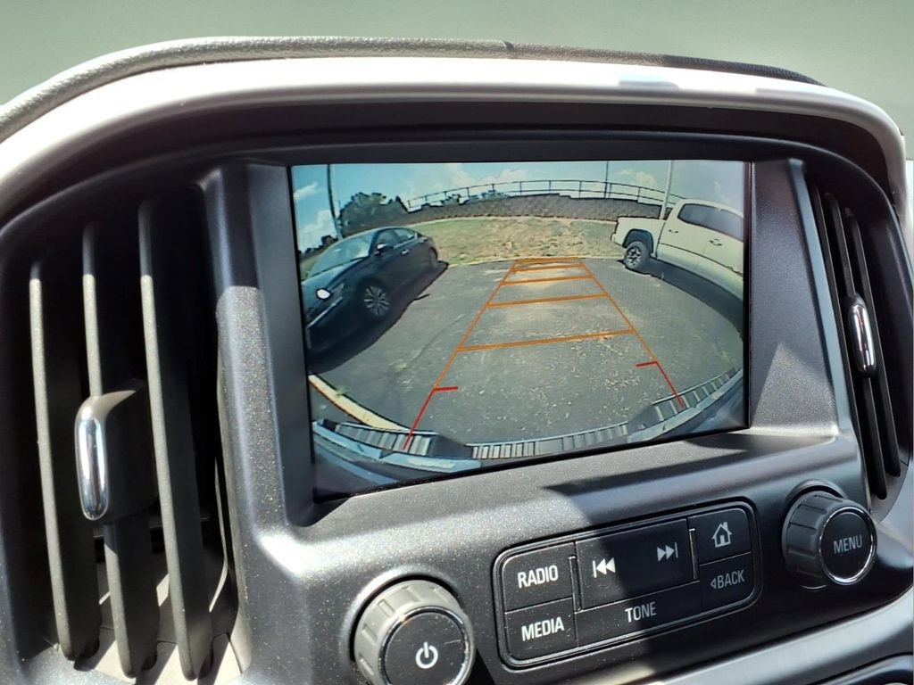 Used 2016 GMC Canyon SLE RWD image 9
