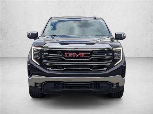Used 2023 GMC Sierra 1500 SLT w/ SLT Premium Package AWD/4WD image 2