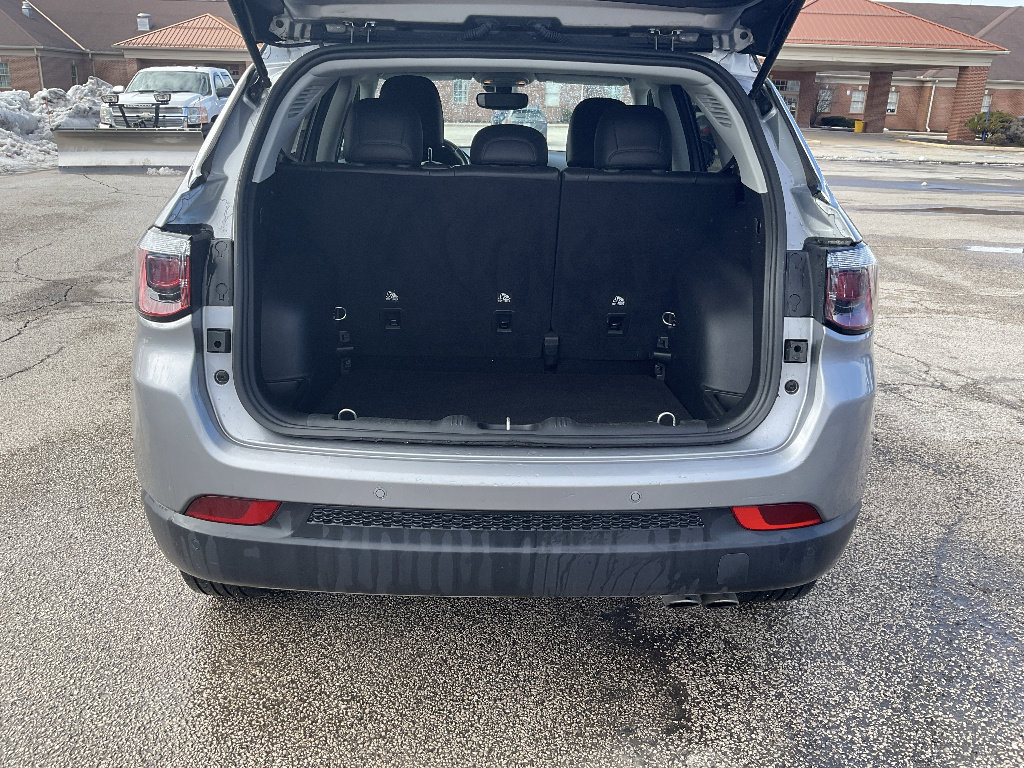 Used 2021 Jeep Compass Limited AWD/4WD image 13
