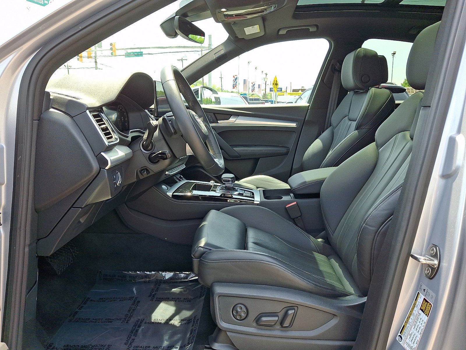 Used 2024 Audi Q5 2.0T Premium Plus w/ Premium Plus Package AWD/4WD image 14