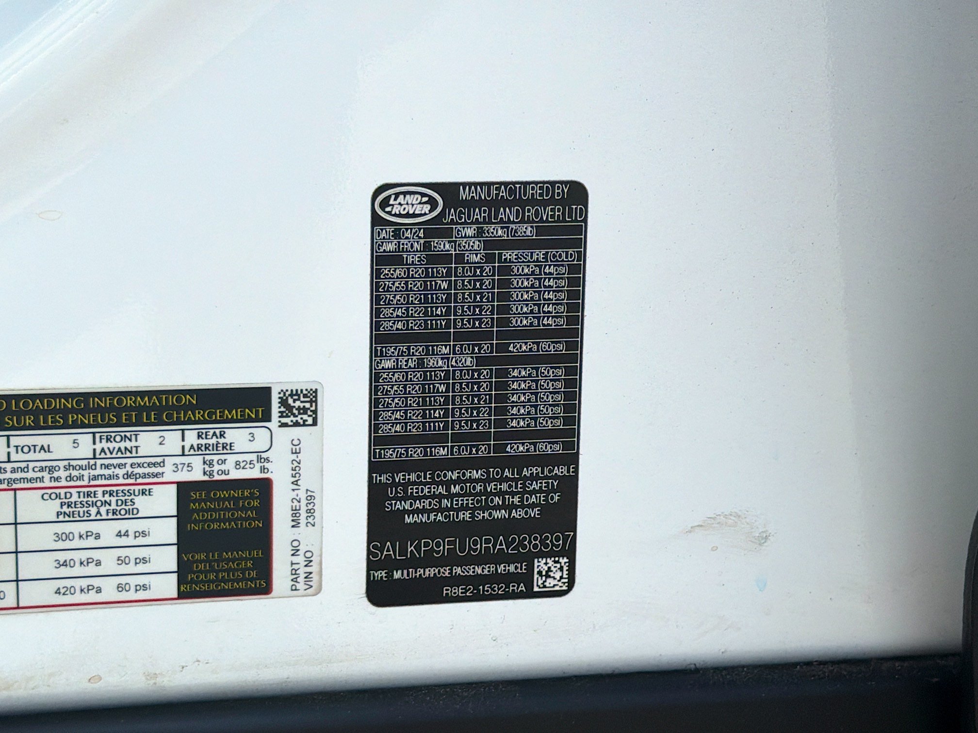 Used 2024 Land Rover Range Rover SE AWD/4WD image 45