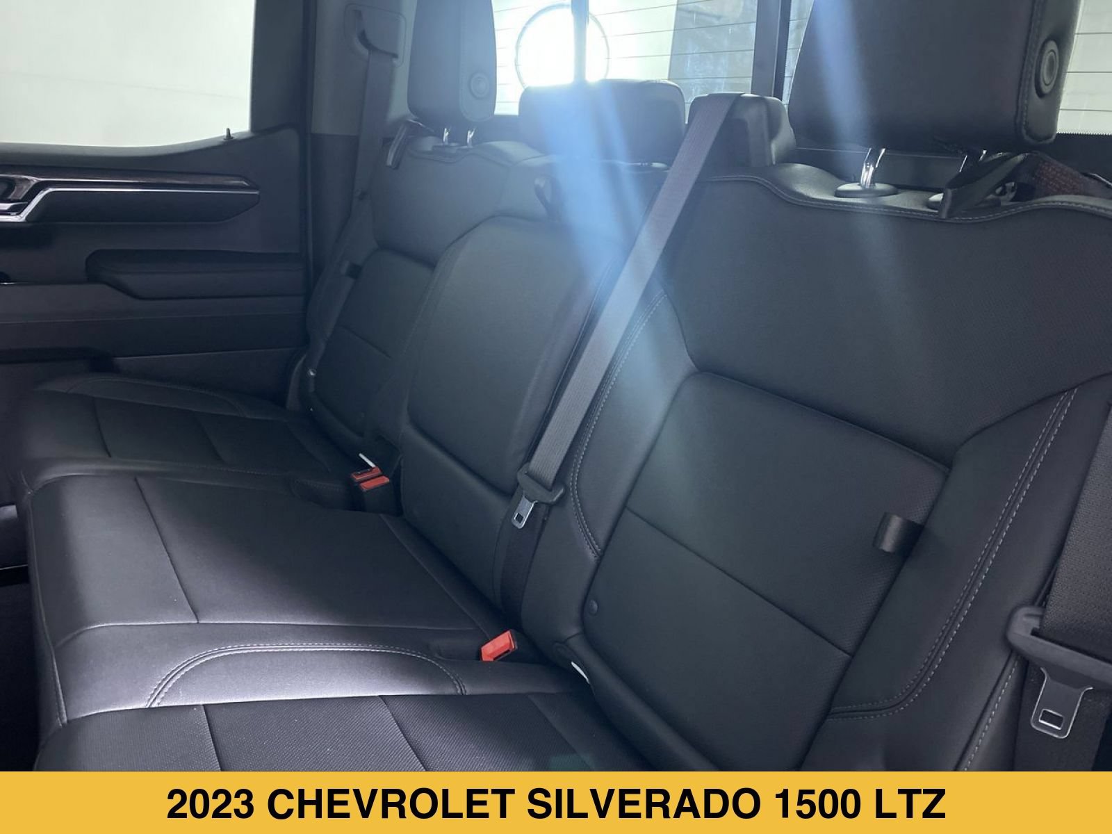 Certified 2023 Chevrolet Silverado 1500 LTZ AWD/4WD image 15