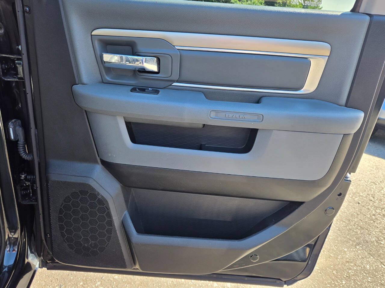 Used 2015 RAM 1500 Big Horn AWD/4WD image 45