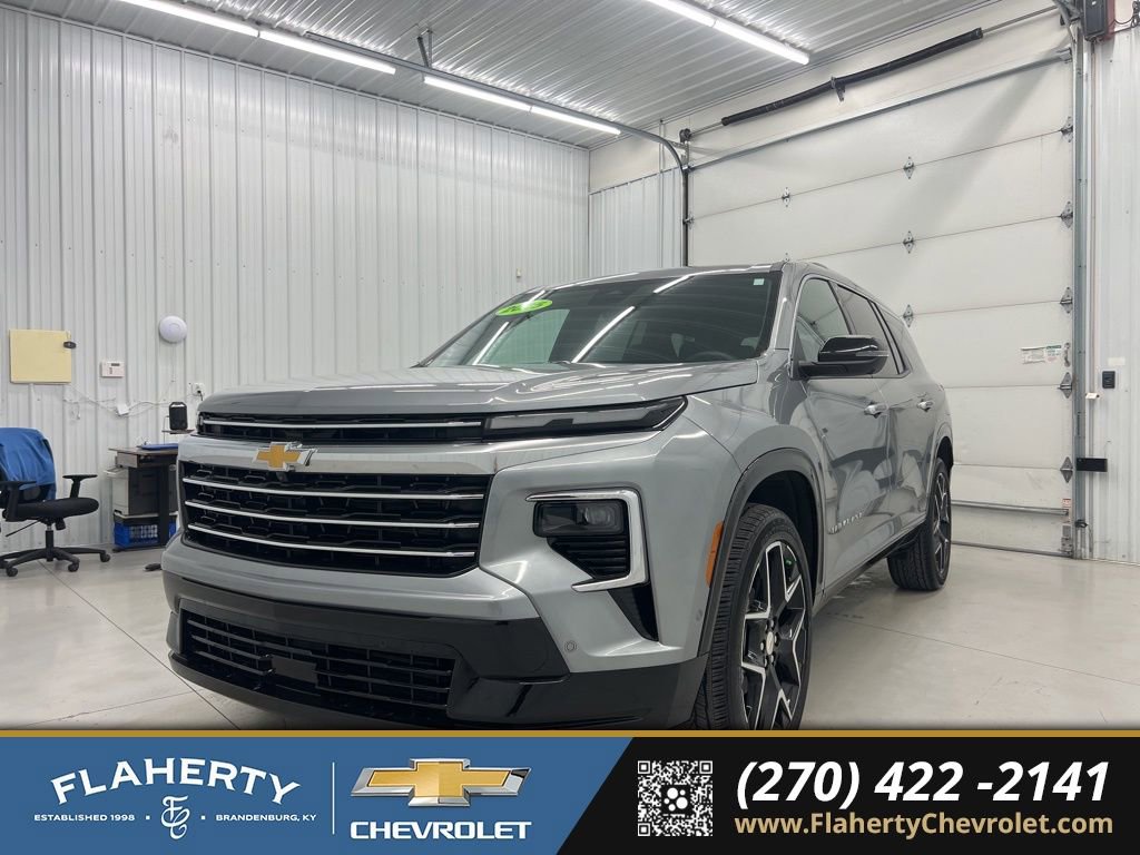 Used 2025 Chevrolet Traverse High Country w/ LPO, Floor Liner Package image 6