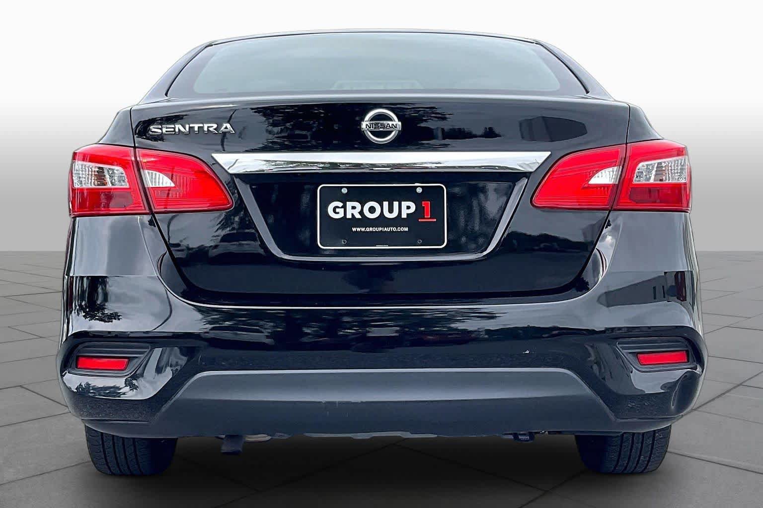 Used 2018 Nissan Sentra S FWD image 4