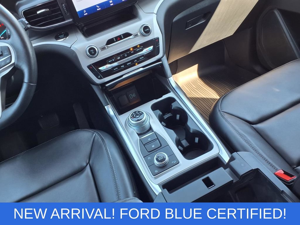 Certified 2023 Ford Explorer XLT w/ Equipment Group 202A AWD/4WD image 11