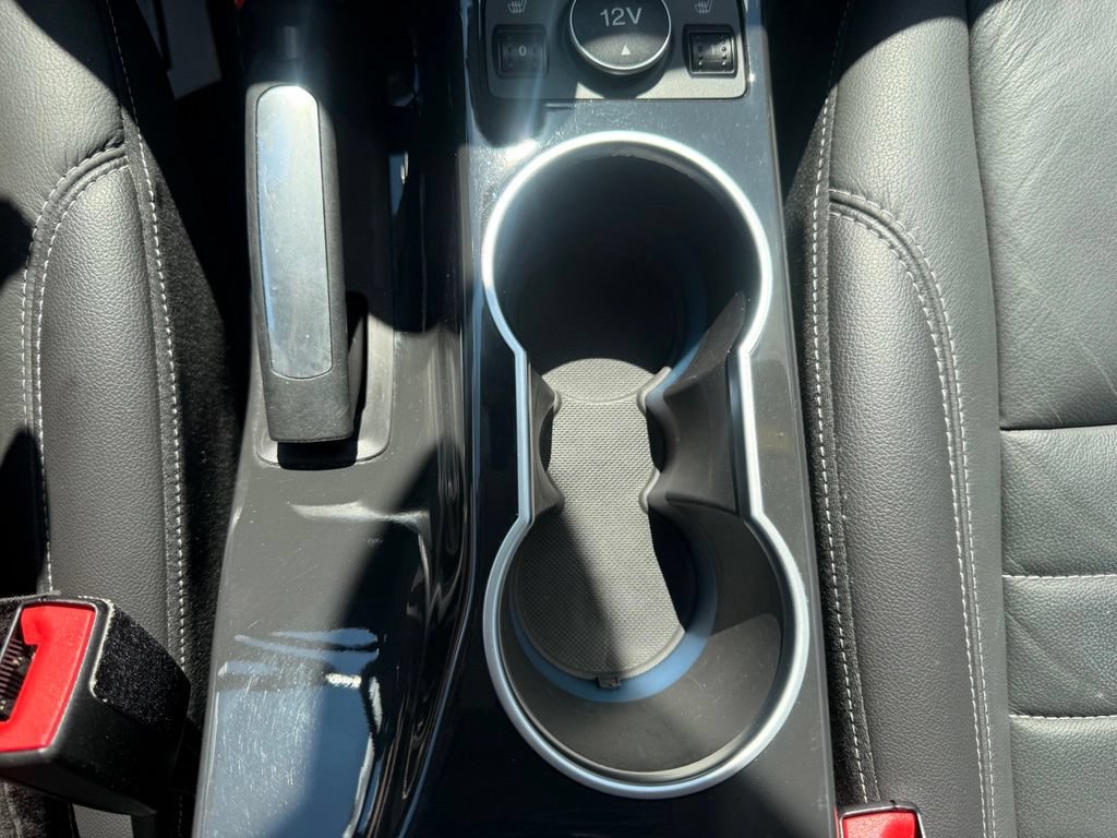 Used 2016 Ford Escape Titanium FWD image 28