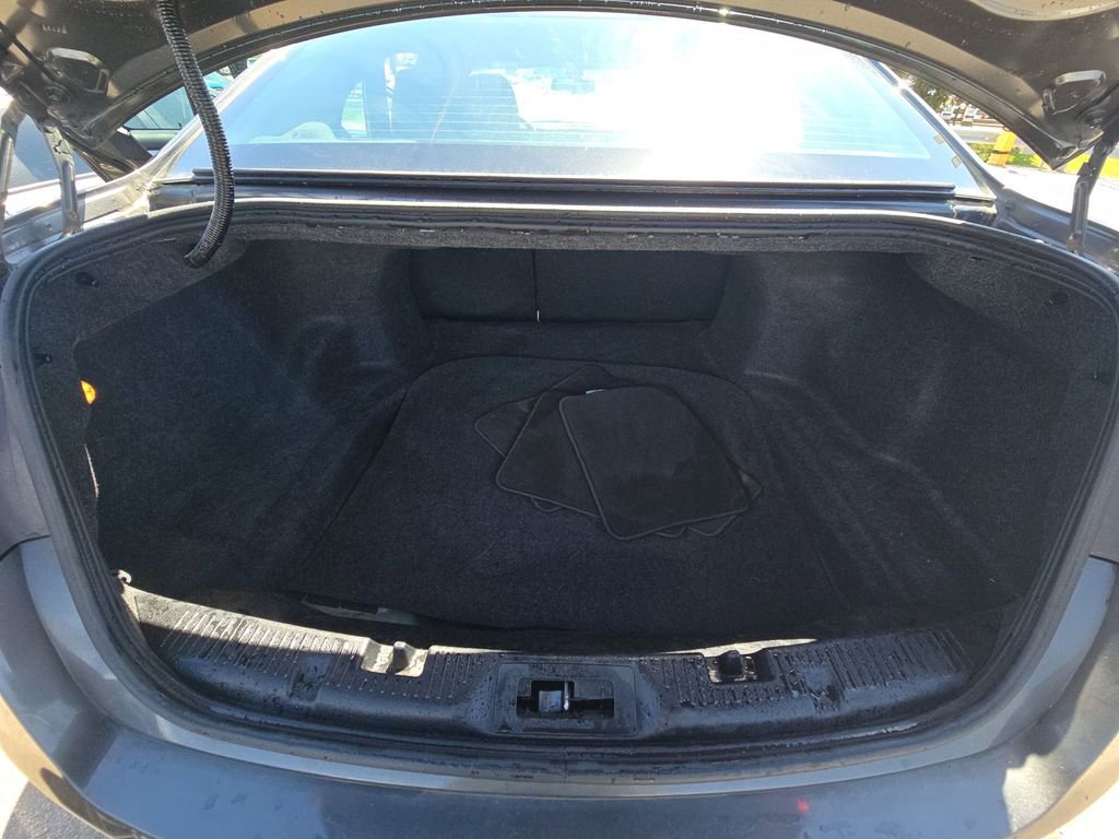 Used 2019 Ford Taurus SEL w/ Equipment Group 201A image 17