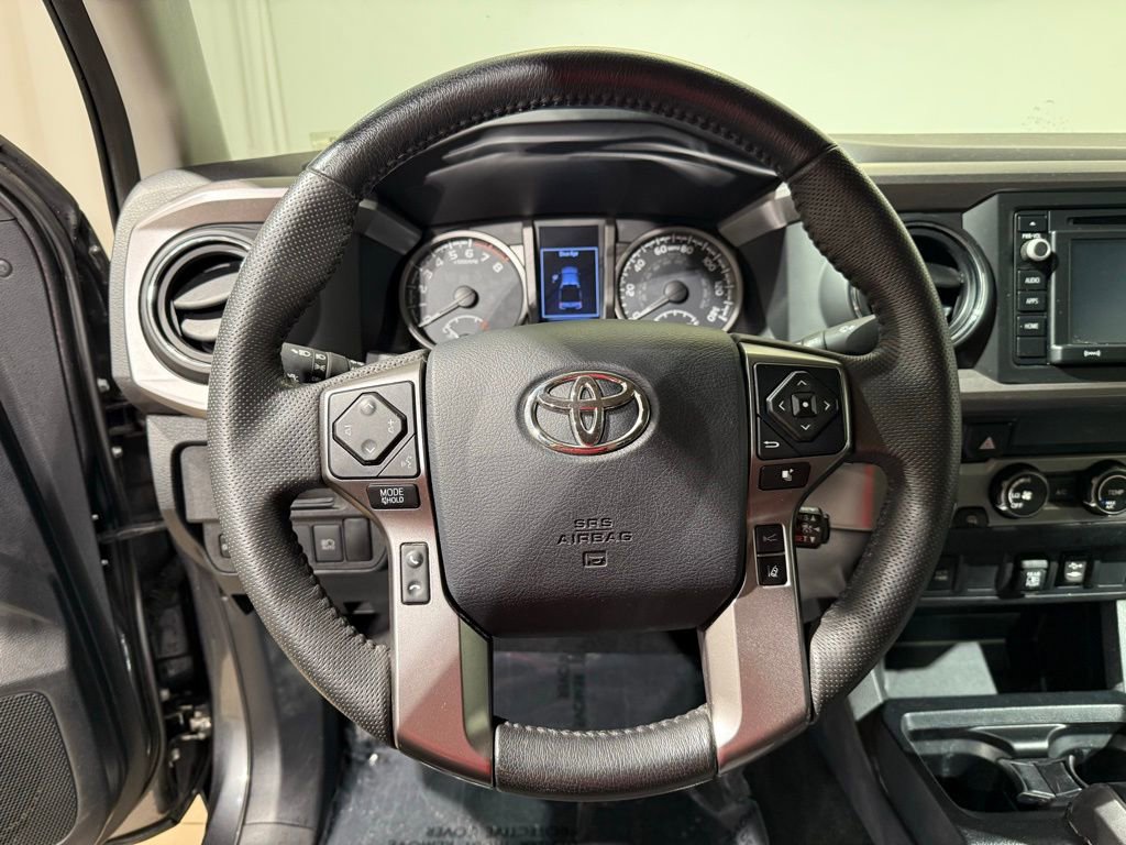Certified 2019 Toyota Tacoma SR5 AWD/4WD image 19