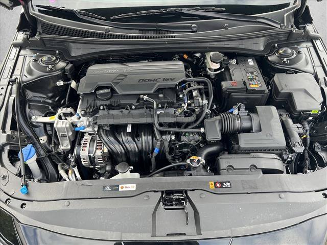 New 2025 Hyundai Elantra Sport w/ Cargo Package image 17