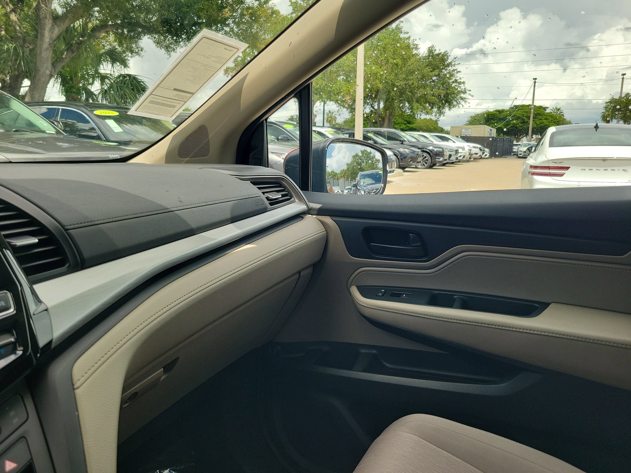 Used 2023 Honda Odyssey EX image 29