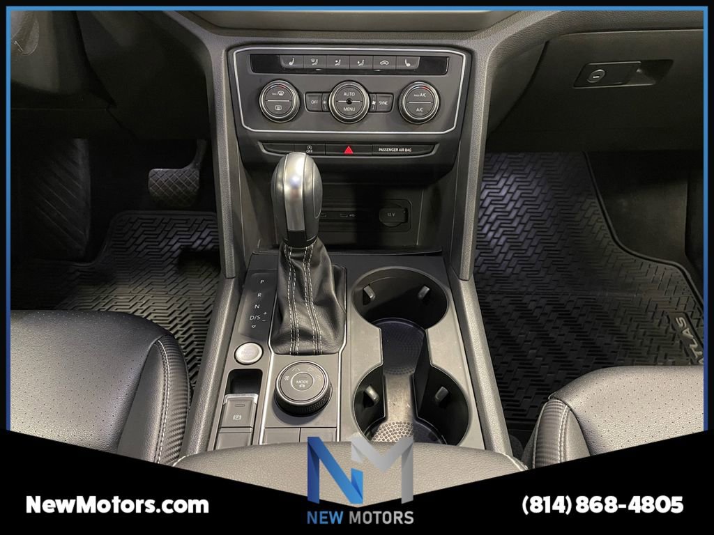 Used 2021 Volkswagen Atlas Cross Sport SE w/ Panoramic Sunroof Package image 11