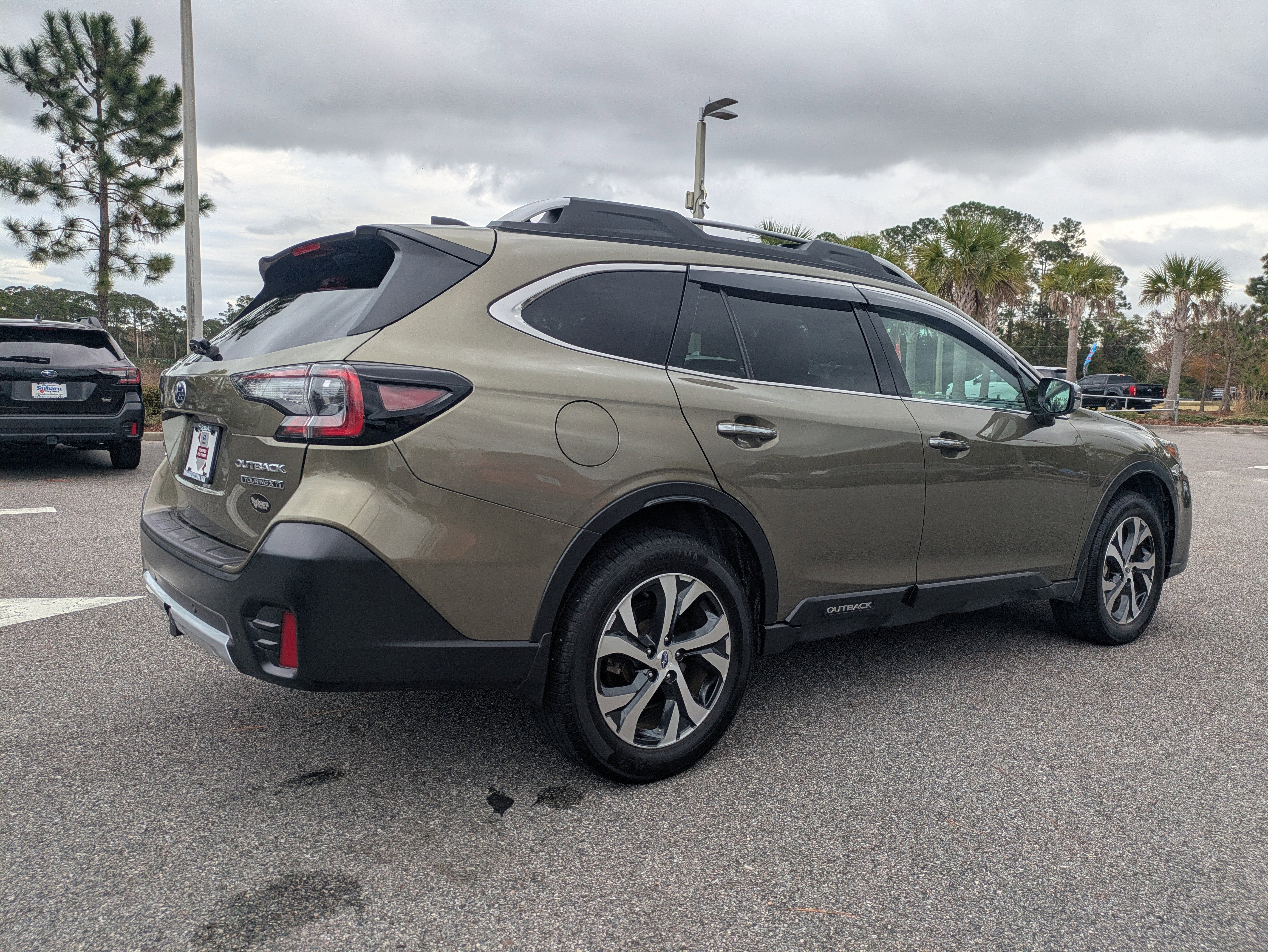 Certified 2022 Subaru Outback Touring XT w/ Popular Package #2 image 4