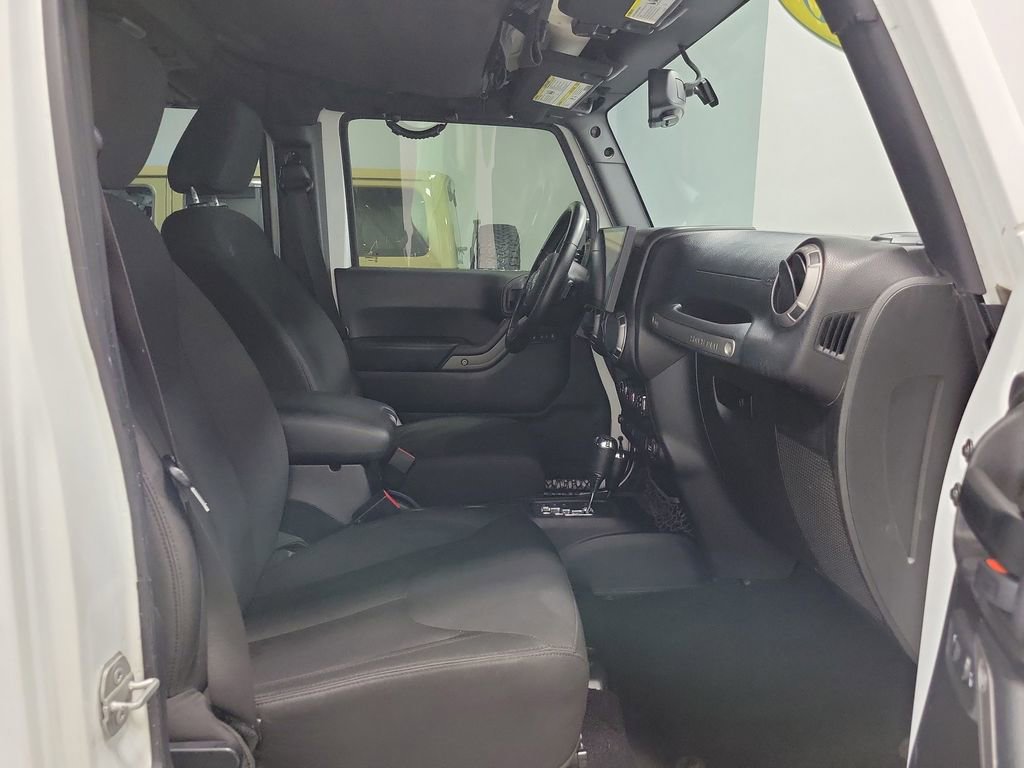 Used 2015 Jeep Wrangler Unlimited Sport w/ Quick Order Package 24S image 16