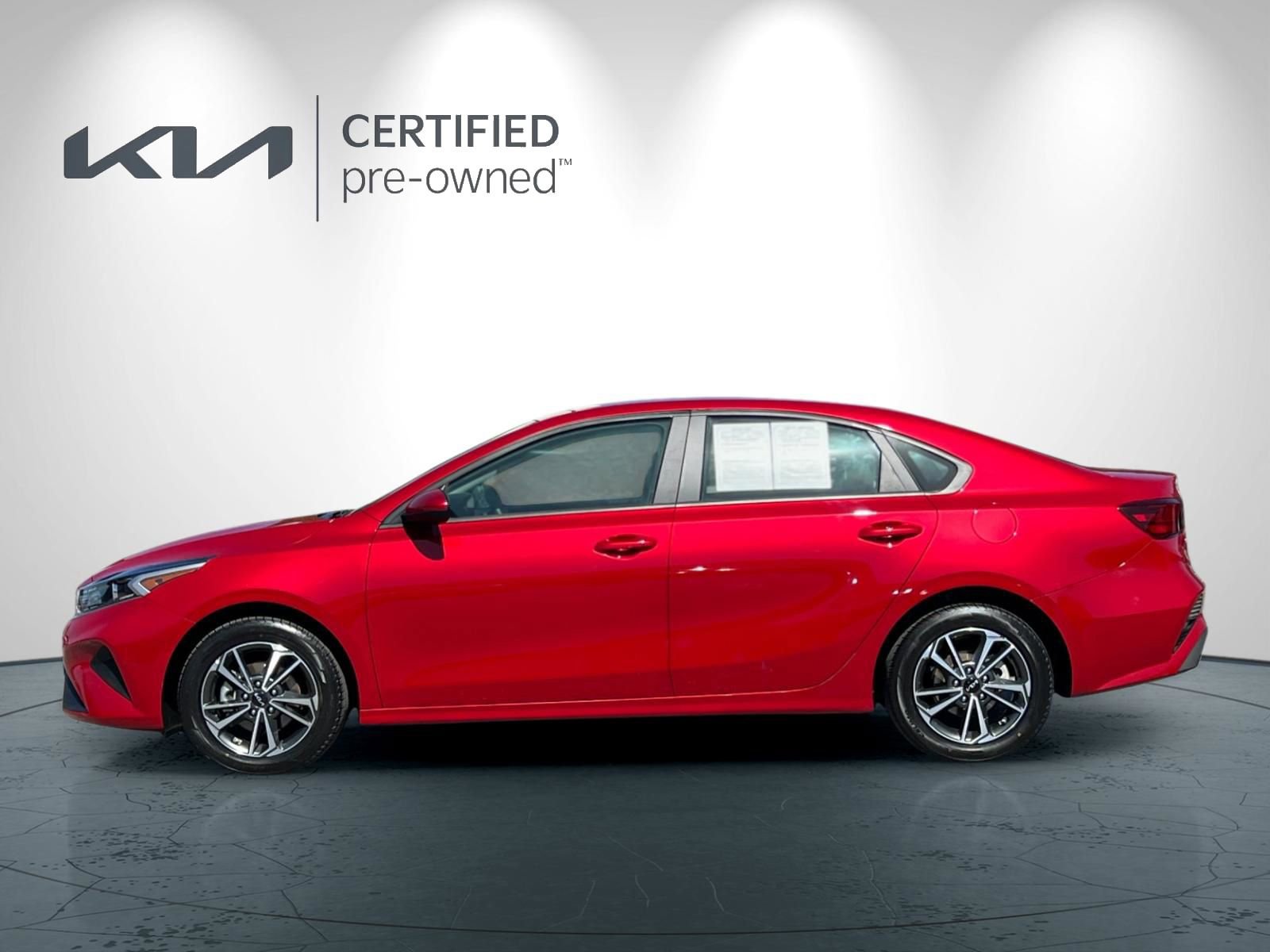 Certified 2023 Kia Forte LXS FWD image 7